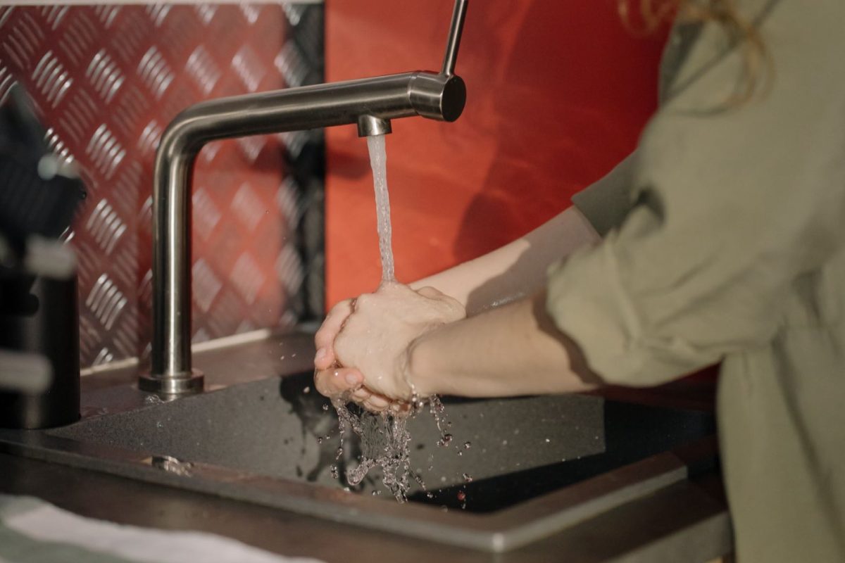 Comparatif adoucisseurs d'eau domestique : capacité et entretien